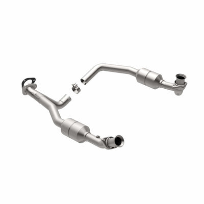 OEM Grade Federal / EPA Compliant Direct-Fit Catalytic Converter <br>00-02 Ford E-150, E-250 Econoline, E-350 Super Duty