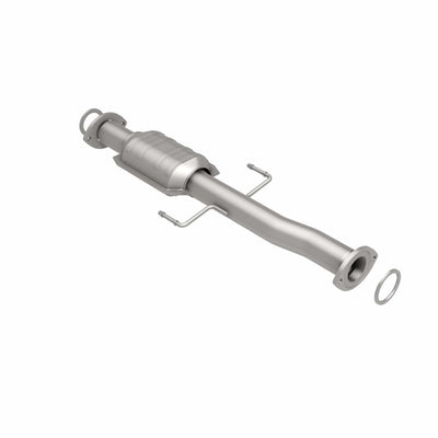 OEM Grade Federal / EPA Compliant Direct-Fit Catalytic Converter <br>99-04 Toyota Tacoma 2.4L, 2.7L