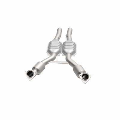 OEM Grade Federal / EPA Compliant Direct-Fit Catalytic Converter <br>00-04 Chevy Corvette 5.7L