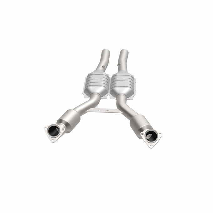 OEM Grade Federal / EPA Compliant Direct-Fit Catalytic Converter <br>00-04 Chevy Corvette 5.7L