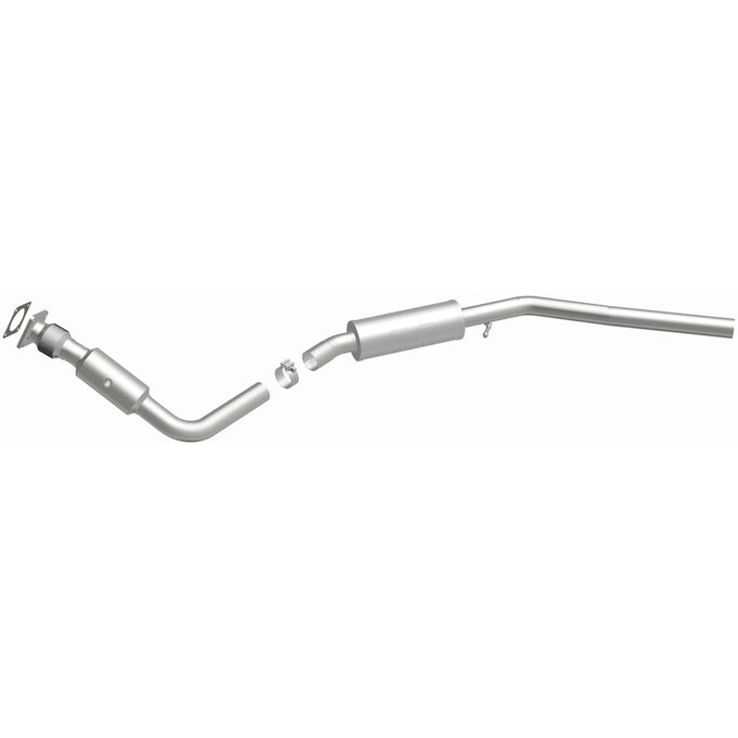 OEM Grade Federal / EPA Compliant Direct-Fit Catalytic Converter <br>00-02 Chevy Express / GMC Savana 1500 4.3L