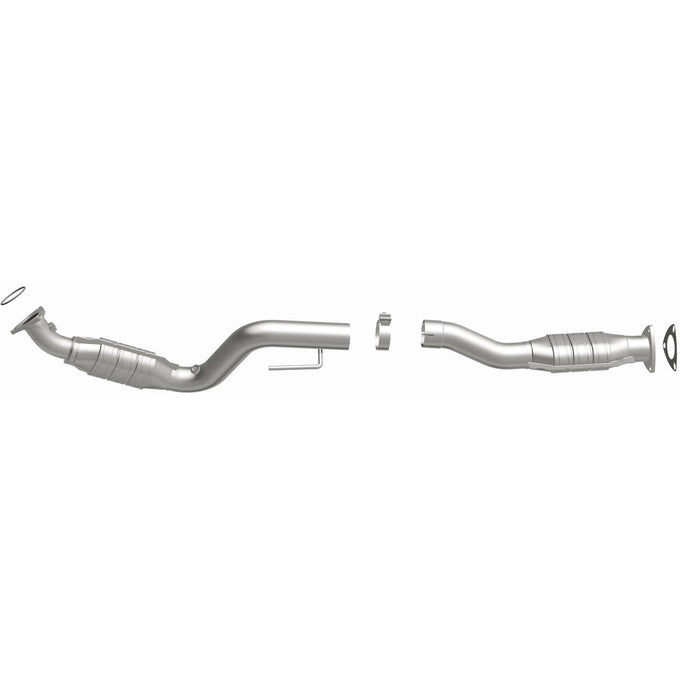 OEM Grade Federal / EPA Compliant Direct-Fit Catalytic Converter <br>03-07 Chevy Express / GMC Savana 2500, 3500
