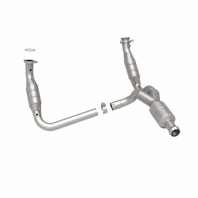 OEM Grade Federal / EPA Compliant Direct-Fit Catalytic Converter <br>09-13 Chevy Silverado / GMC Sierra 1500