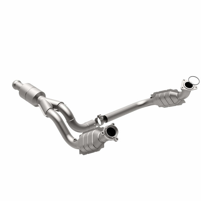 OEM Grade Federal / EPA Compliant Direct-Fit Catalytic Converter <br>09-13 Chevy Silverado / GMC Sierra 1500