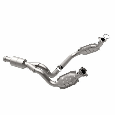 OEM Grade Federal / EPA Compliant Direct-Fit Catalytic Converter <br>09-13 Chevy Silverado / GMC Sierra 1500