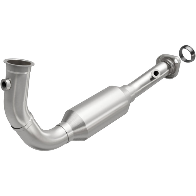 OEM Grade Federal / EPA Compliant Direct-Fit Catalytic Converter <br>03-04 Saturn Ion 2.2L