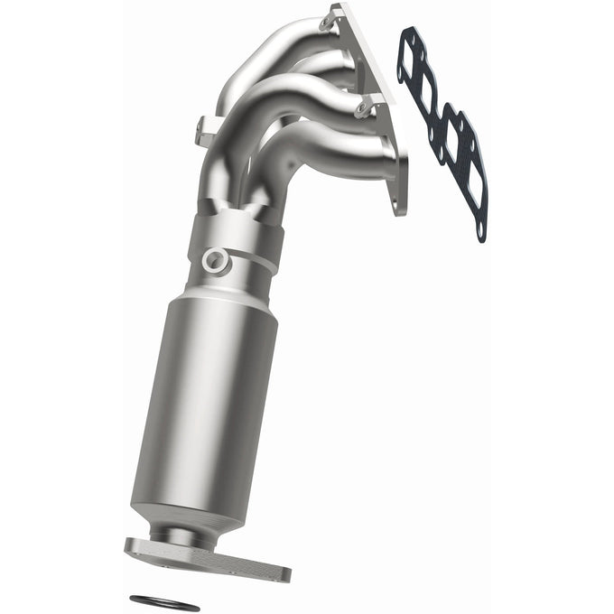 OEM Grade Federal / EPA Compliant Manifold Catalytic Converter <br>09-12 Suzuki Equator, 05-19 Nissan Frontier 2.5L