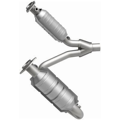 OEM Grade Federal / EPA Compliant Direct-Fit Catalytic Converter <br>08-09 Volvo XC70, 10-14 XC60 3.2L