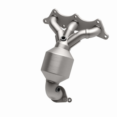 OEM Grade Federal / EPA Compliant Manifold Catalytic Converter <br>04-05 Mitsubishi Endeavor, 04-06 Galant 3.8L