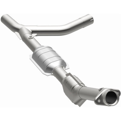 OEM Grade Federal / EPA Compliant Direct-Fit Catalytic Converter <br>00-02 Ford E-150 Econoline Club Wagon, 03-04 E-250