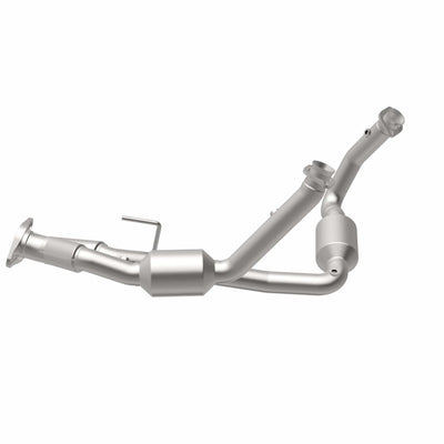 OEM Grade Federal / EPA Compliant Direct-Fit Catalytic Converter <br>99-04 Chrysler 300M, 98-04 Dodge Intrepid