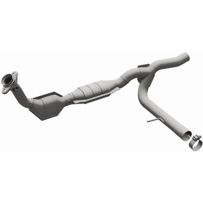 OEM Grade Federal / EPA Compliant Direct-Fit Catalytic Converter <br>04-08 Ford F-150, 06-08 Lincoln Mark LT 5.4L