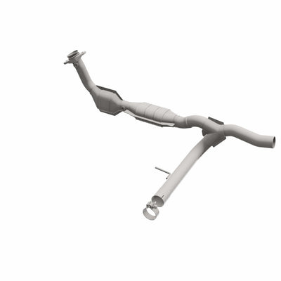 OEM Grade Federal / EPA Compliant Direct-Fit Catalytic Converter <br>04-08 Ford F-150, 06-08 Lincoln Mark LT 5.4L