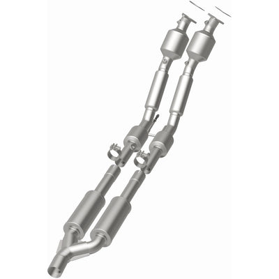 OEM Grade Federal / EPA Compliant Direct-Fit Catalytic Converter <br>06-08 Volkswagen Passat 3.6L