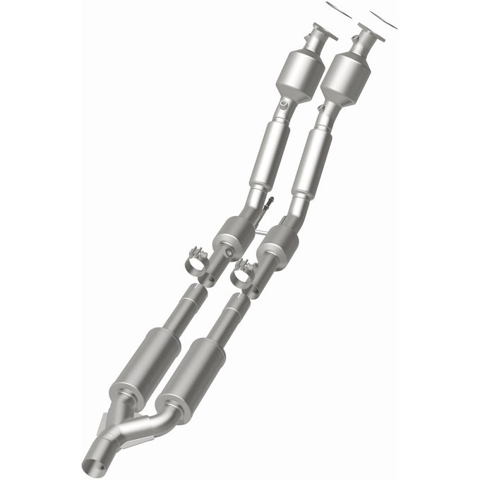 OEM Grade Federal / EPA Compliant Direct-Fit Catalytic Converter <br>06-08 Volkswagen Passat 3.6L