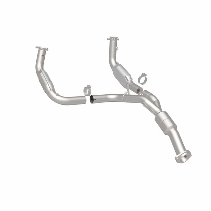 OEM Grade Federal / EPA Compliant Direct-Fit Catalytic Converter <br>11-19 Chevy Silverado / GMC Sierra 2500 HD, 3500 HD