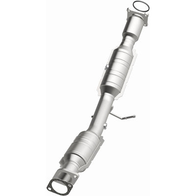 OEM Grade Federal / EPA Compliant Direct-Fit Catalytic Converter <br>04-10 Volvo S40, 05-10 V50 2.4L