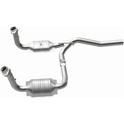 OEM Grade Federal / EPA Compliant Direct-Fit Catalytic Converter <br>07-11 Dodge Nitro 4.0L