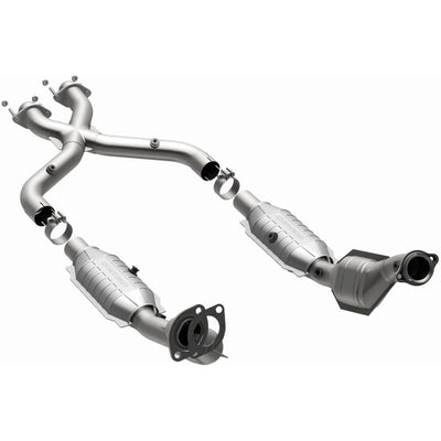 OEM Grade Federal / EPA Compliant Direct-Fit Catalytic Converter <br>99-04 Ford Mustang 4.6L
