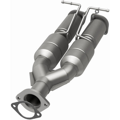 OEM Grade Federal / EPA Compliant Direct-Fit Catalytic Converter <br>05-11 Volvo XC90 4.4L