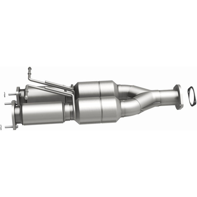 OEM Grade Federal / EPA Compliant Direct-Fit Catalytic Converter <br>05-11 Volvo XC90 4.4L