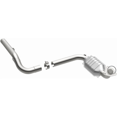 OEM Grade Federal / EPA Compliant Direct-Fit Catalytic Converter <br>03-06 Cadillac Escalade ESV, 2006 Chevy Suburban 1500