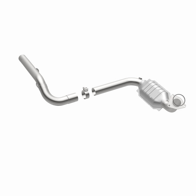 OEM Grade Federal / EPA Compliant Direct-Fit Catalytic Converter <br>03-06 Cadillac Escalade ESV, 2006 Chevy Suburban 1500