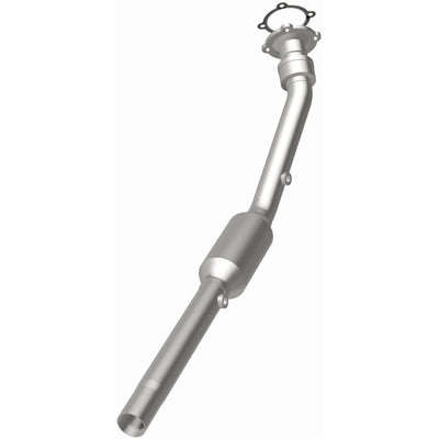 OEM Grade Federal / EPA Compliant Direct-Fit Catalytic Converter <br>99-04 Volkswagen Beetle, 00-05 Jetta, 00-06 Golf 1.8L