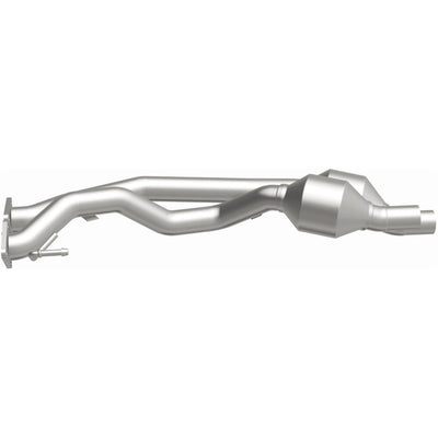 OEM Grade Federal / EPA Compliant Direct-Fit Catalytic Converter <br>07-10 Audi Q7, Volkswagen Touareg 3.6L
