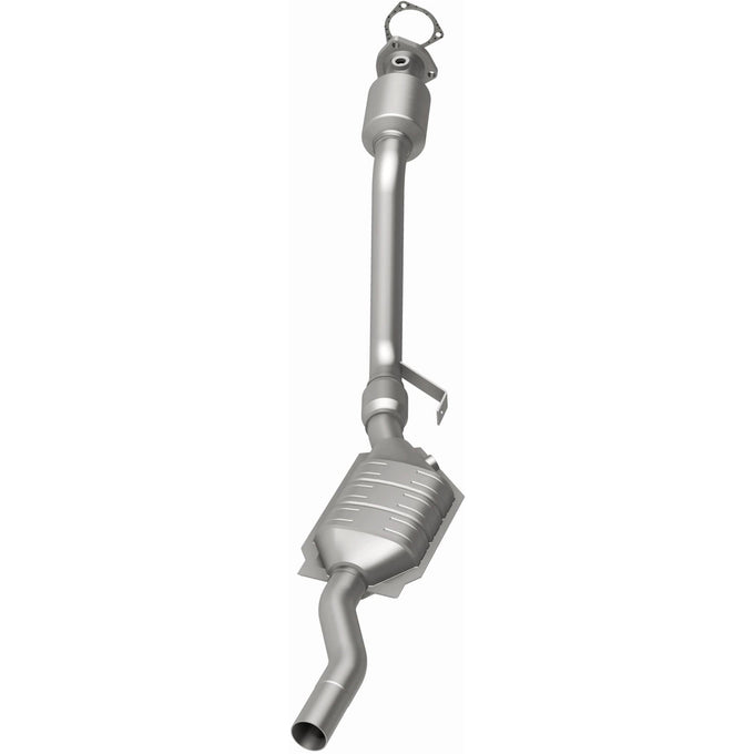 OEM Grade Federal / EPA Compliant Direct-Fit Catalytic Converter <br>00-01 Audi A6, Quattro, 00-05 VW Passat