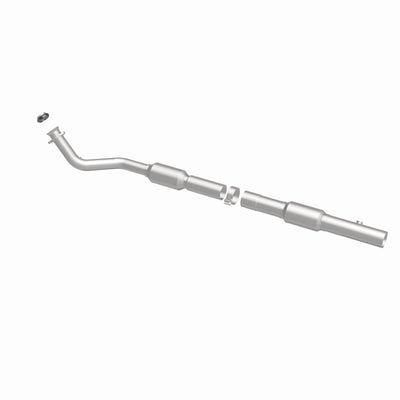 OEM Grade Federal / EPA Compliant Direct-Fit Catalytic Converter <br>97-00 Chevrolet Express, GMC Savana 1500, 2500