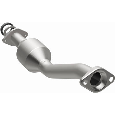 OEM Grade Federal / EPA Compliant Direct-Fit Catalytic Converter <br>11-17 Nissan Juke 1.6L AWD Rear S, SL, SV