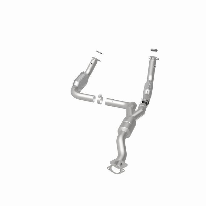 OEM Grade Federal / EPA Compliant Direct-Fit Catalytic Converter <br>12-20 Chevy, GMC Express, Savana 2500-4500