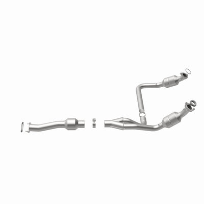 OEM Grade Federal / EPA Compliant Direct-Fit Catalytic Converter <br>09-14 Chevy Express / GMC Savana 1500, 2500, 3500