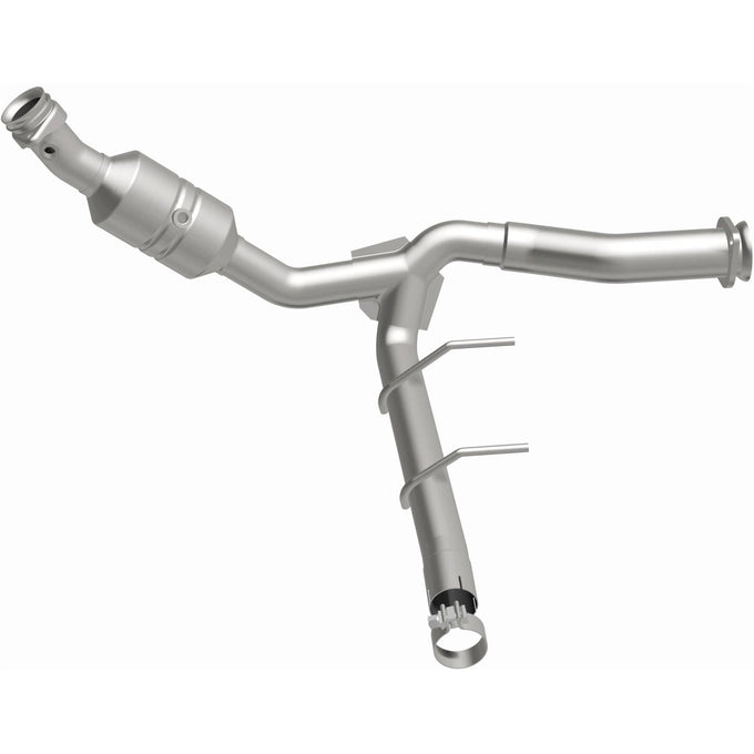 OEM Grade Federal / EPA Compliant Direct-Fit Catalytic Converter <br>11-14 Ford F-150 5.0L