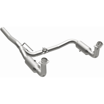OEM Grade Federal / EPA Compliant Direct-Fit Catalytic Converter <br>09-11 Dodge Nitro, 09-12 Jeep Liberty 3.7L