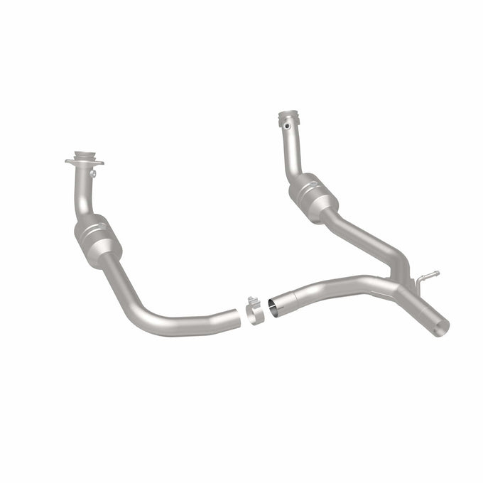 OEM Grade Federal / EPA Compliant Direct-Fit Catalytic Converter <br>09-14 Ford E-150, E-250 4.6L