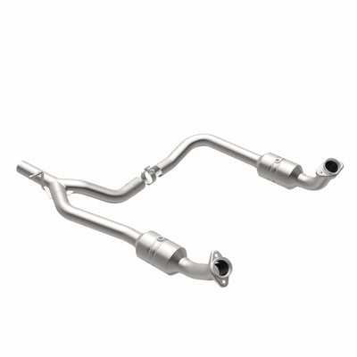 OEM Grade Federal / EPA Compliant Direct-Fit Catalytic Converter <br>09-14 Ford E-150, E-250 4.6L
