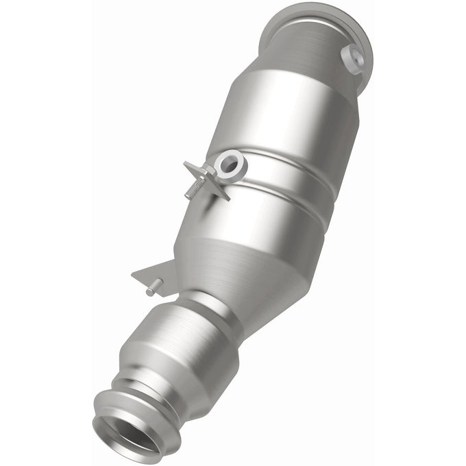 OEM Grade Federal / EPA Compliant Direct-Fit Catalytic Converter <br>14-16 BMW 228i, 428i, 428i xDrive 2.0L
