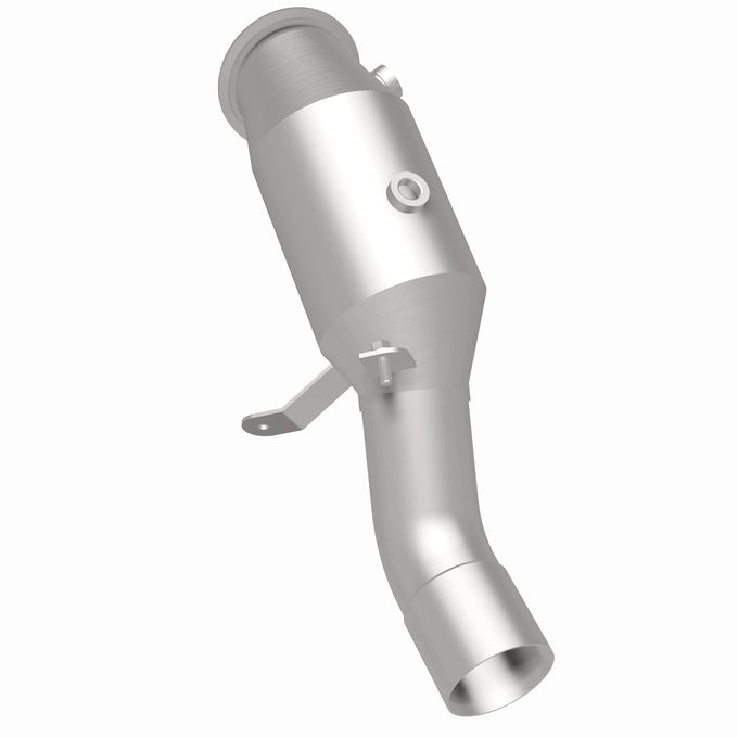 OEM Grade Federal / EPA Compliant Direct-Fit Catalytic Converter <br>15-17 BMW 535i GT xDrive, X6 3.0L