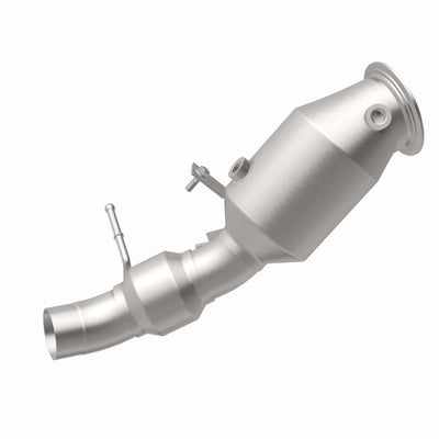 OEM Grade Federal / EPA Compliant Direct-Fit Catalytic Converter <br>12-16 BMW 528i, 528i xDrive 2.0L