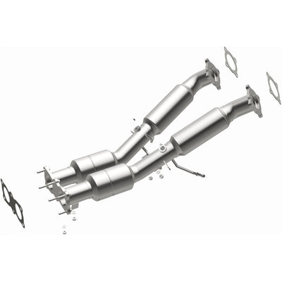 OEM Grade Federal / EPA Compliant Direct-Fit Catalytic Converter <br>08-12 Land Rover LR2 3.2L