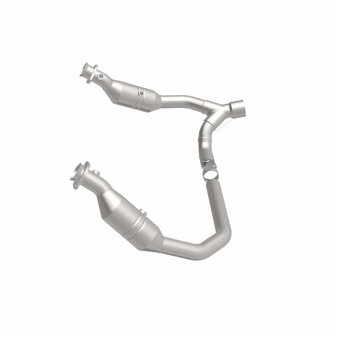 OEM Grade Federal / EPA Compliant Direct-Fit Catalytic Converter <br>06-08 Dodge Ram 1500 3.7L, 4.7L