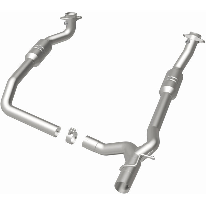 OEM Grade Federal / EPA Compliant Direct-Fit Catalytic Converter <br>09-14 Ford E-150, E-250, 09-16 E-350, E-450 Super Duty