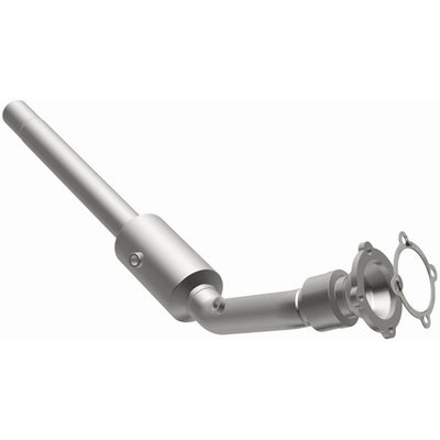 OEM Grade Federal / EPA Compliant Direct-Fit Catalytic Converter <br>02-05 Volkswagen Jetta, 03-06 Golf 1.8L