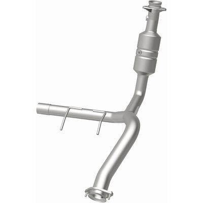 OEM Grade Federal / EPA Compliant Direct-Fit Catalytic Converter <br>09-14 Ford Expedition, Lincoln Navigator 5.4L