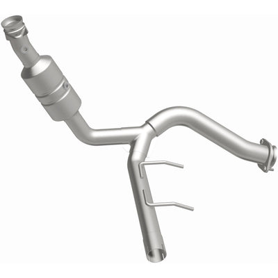 OEM Grade Federal / EPA Compliant Direct-Fit Catalytic Converter <br>09-14 Ford Expedition, Lincoln Navigator 5.4L