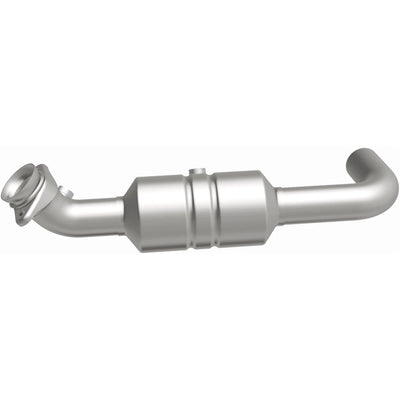 OEM Grade Federal / EPA Compliant Direct-Fit Catalytic Converter <br>09-14 Ford Expedition, Lincoln Navigator 5.4L