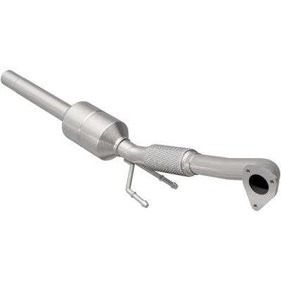 OEM Grade Federal / EPA Compliant Direct-Fit Catalytic Converter <br>98-06 Volkswagen Beetle, 99-05 Jetta, 99-06 Golf 1.9L