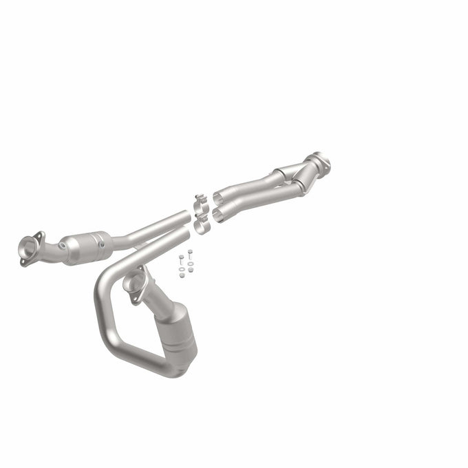 OEM Grade Federal / EPA Compliant Direct-Fit Catalytic Converter <br>15-19 Ford Transit-150, Transit-250, Transit-350 3.7L